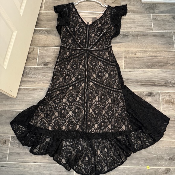 Taylor Women's Dress Black And Nude Lace Overlay Sexy Witch Size 10 - Picture 6 of 11